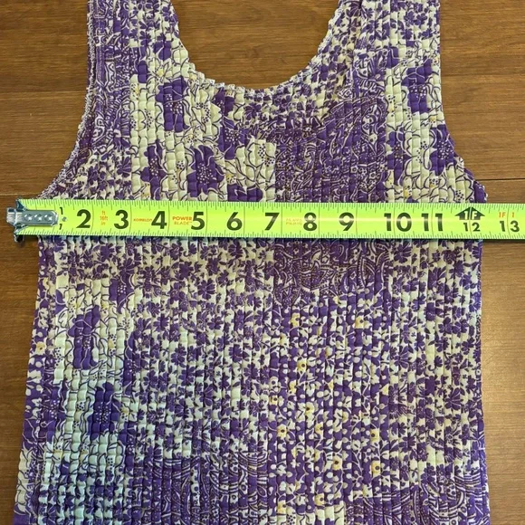 Stretchy y2k crinkle pleated top, medium - Picture 7 of 8